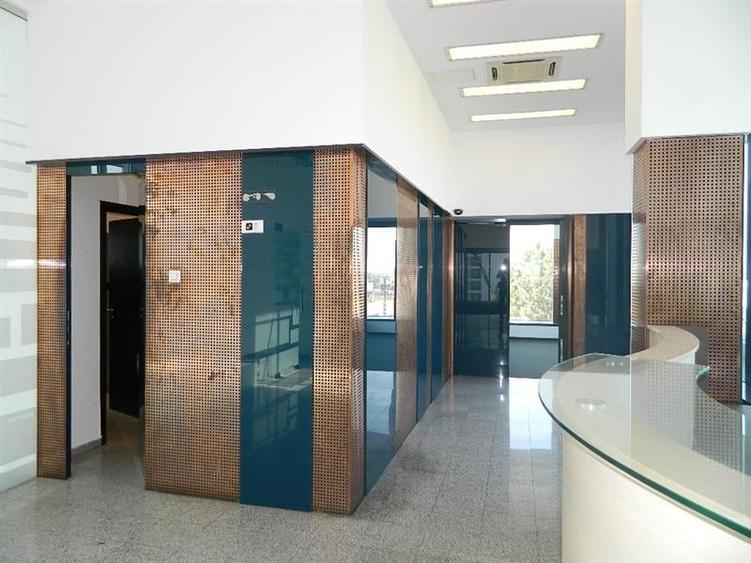 OFERTA ! Birouri LUX , 40 mp+terasa, Cladire noua , Aradului - 5