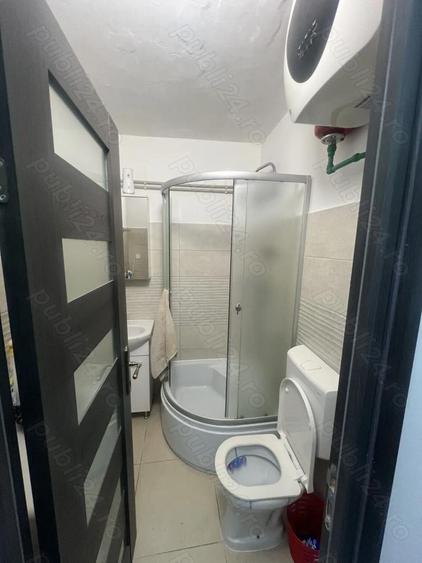 Inchiriez garsoniera 17 mp - 12