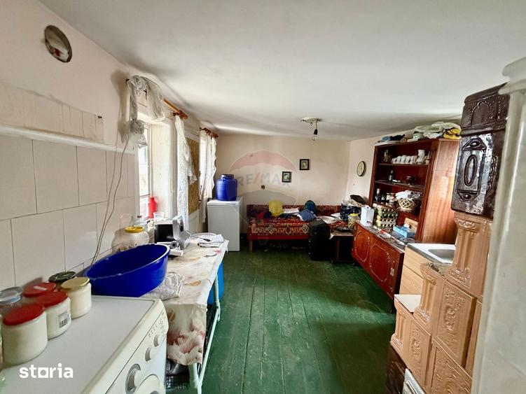 Casa renovata cu teren 5000 mp Popesti - 9