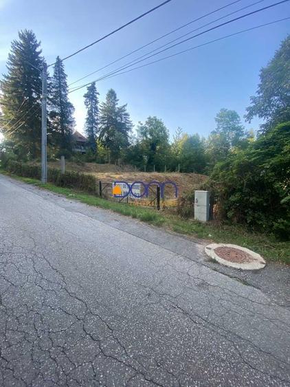 Teren intravilan cu utilitati si proiect de casa - 10