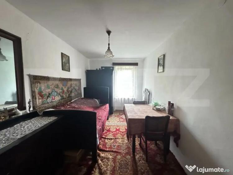 Casa de vanzare, cu 3 camere, 191 mp, la 3 km de Ha?eg - 1