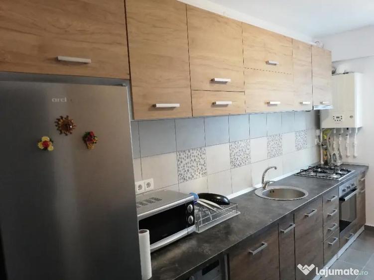 Inchiriez apartament 2 camere langa statia de metrou Berceni - 2