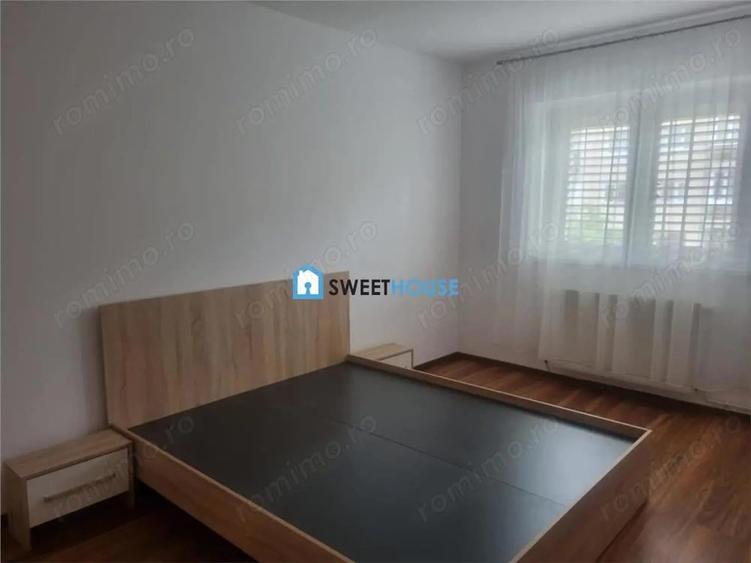 Apartament cu trei camere B-dul Unirii - 11