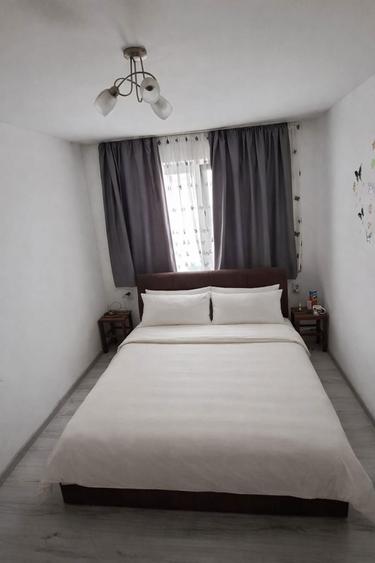 Apartament 4 camere, bloc 44 - 3
