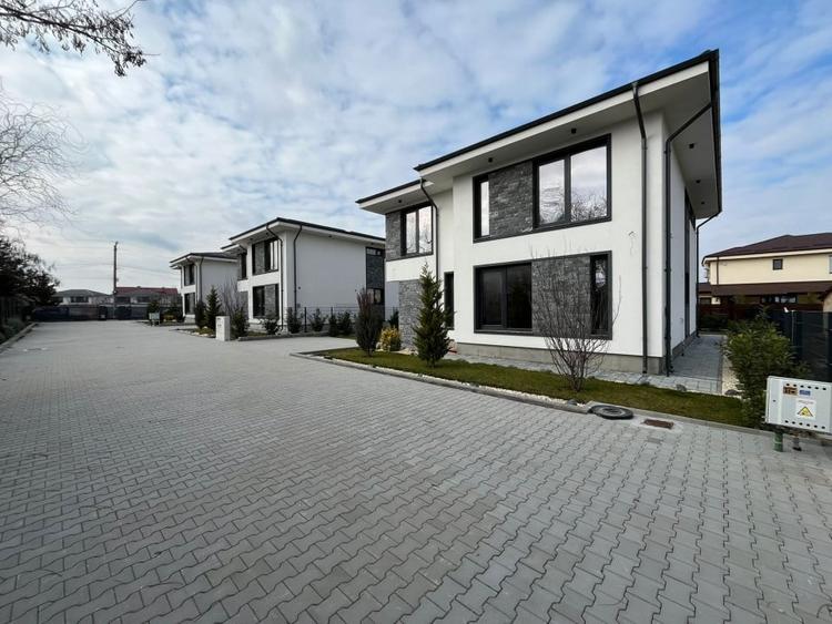 De vanzare vila individuala complex langa lac Corbeanca - 2