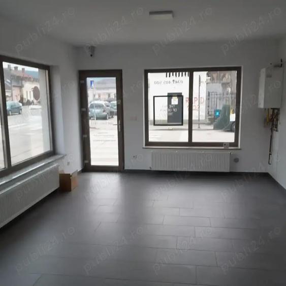 Dau in chirie spatiu comercial - 2