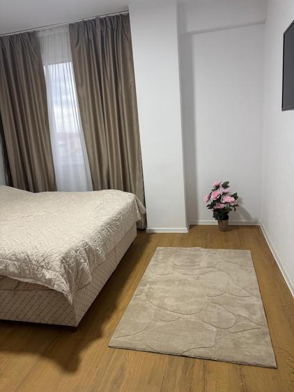 Apartament 2 camere, bloc nou, balcon, parcare, complet mobilat-utilat - 2