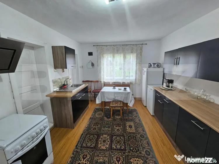 Casa spatioasa cu 4 camere, orasul Campeni - 8