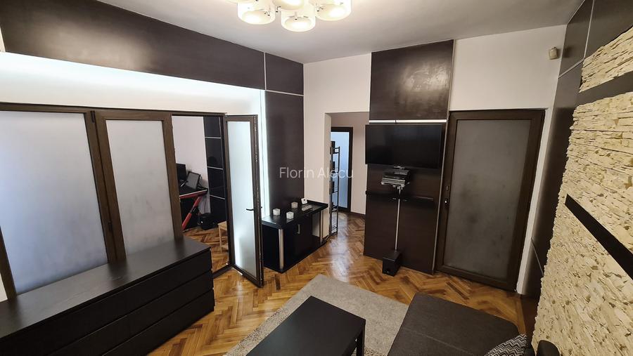 Parcul Carol - vanzare apartament 3 camere Parcul Carol - vanzare apartament 3 camere