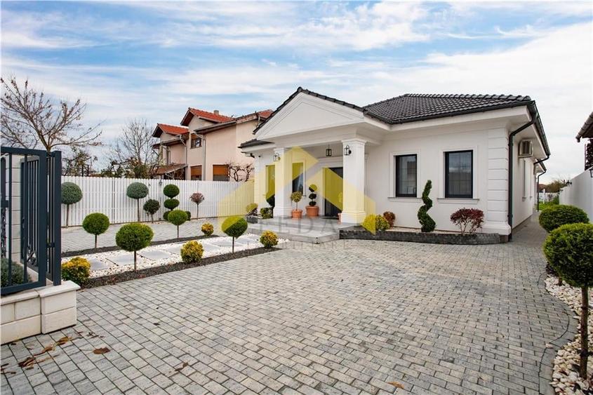 Casa la sol stil Neoclasic modren lux in Mandruloc - 1