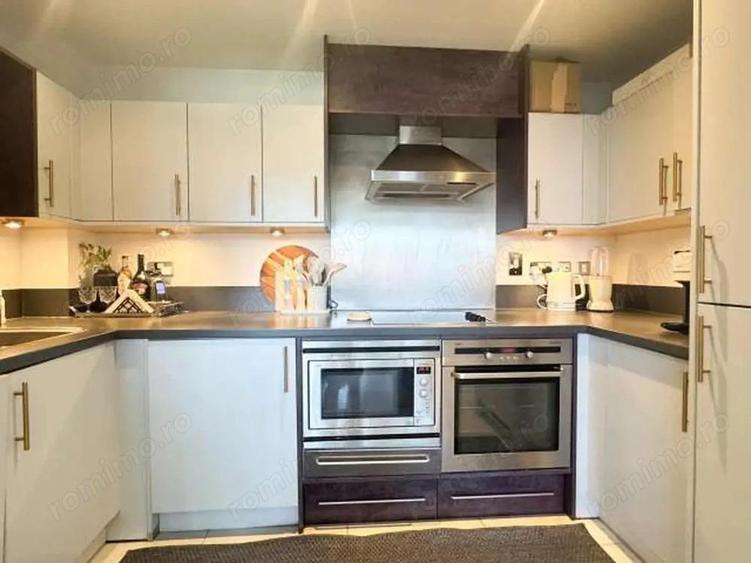 Apartament 2 camere de vanzare decomandat, situat in zona Titan aproape de metrou - 2