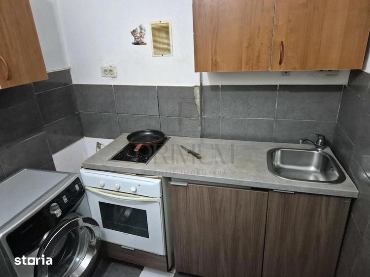 Garsonieră decomandată în Fabric