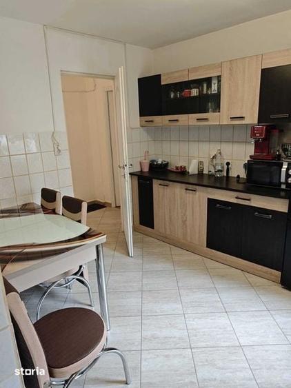 Apartament 3 camere, Sector 6 - 8