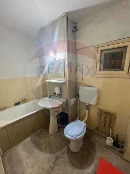 Apartament cu 4 camere de vanzare in zona Central - 7
