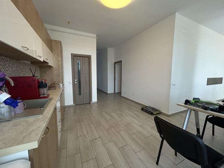 Spatiu de birou, 76,05  mp utili, 2,95 m inaltime,  zona Avram Iancu - 2