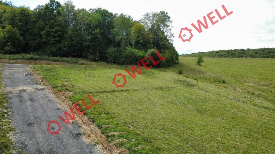 De vânzare 9 parcele de teren intravilan în localitatea Vâlcele, la ieșirea spre - 9