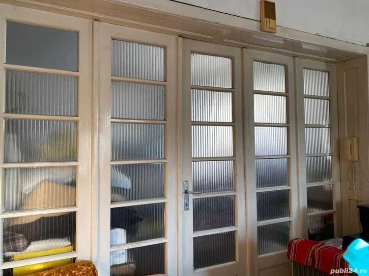Apartament de vanzare - etajul unei case - 4