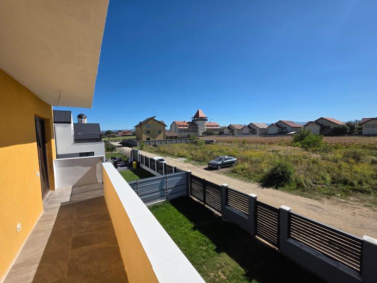 Casa moderna in Harman Aleea 14 - 19