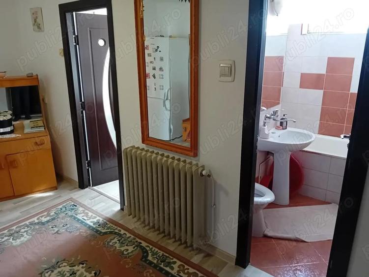 Ap 2 Cam Maratei aproape de piata mare 54mp etaj 3 renovat decomandat centrala termoizolat - 3