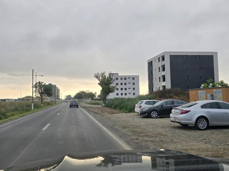 Teren de vanzare in Lazu la sos.Cumpenei - 6