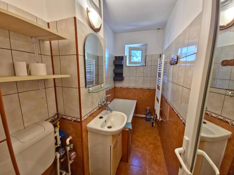 Groapă Inel II 3 Camere  Etaj 1  Semidecomandat  Centrală Gaz  Mobilat - 10