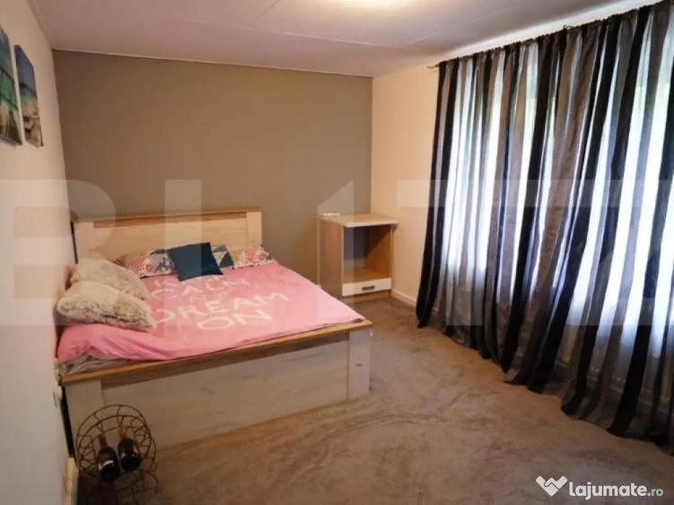 Casa de vanzare cu piscina - 18