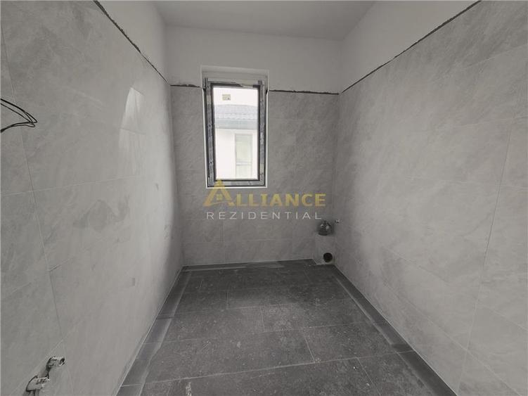 Vila individuala-str Miorita-5 camere- 390mp teren - 3