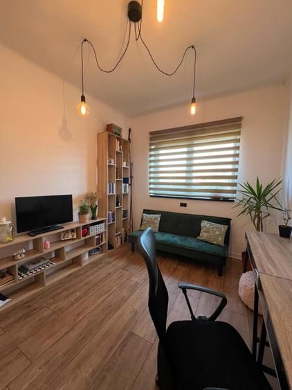 TUZLA | CASA CENTRU | 4 CAMERE | PANOURI FOTOVOLTAICE - 12