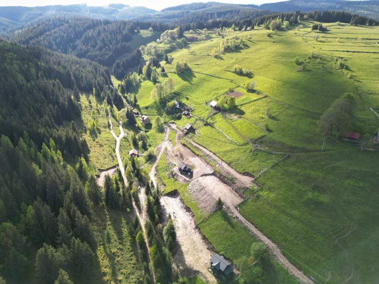 Teren de vanzare, Muntele Bocului Baisoara ,teren1000 mp - 5