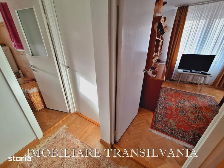 Ap. 4 camere decomandat, et.3 - zona Big - 7