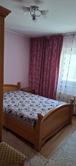 Inchiriez apartament zona Tomis 3 - 4