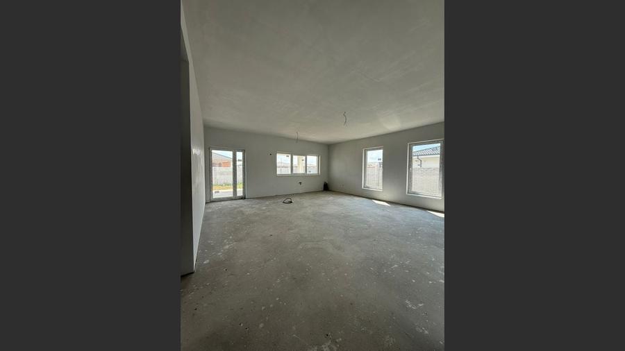 Casa spatioasa 3 dormitoare,Santandrei -138.000 Eur Negociabil - 3