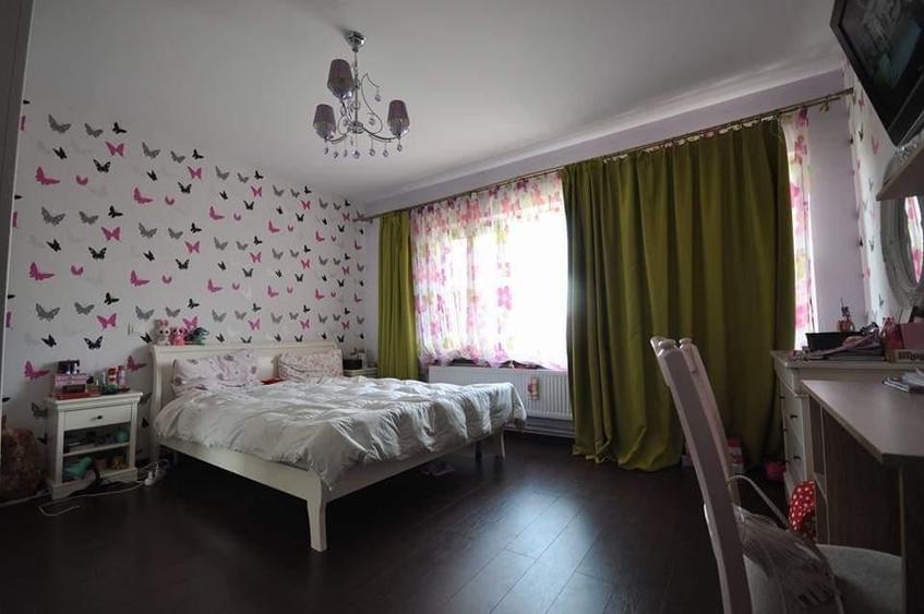 Vila de 6 camere zona Sanpetru - 5