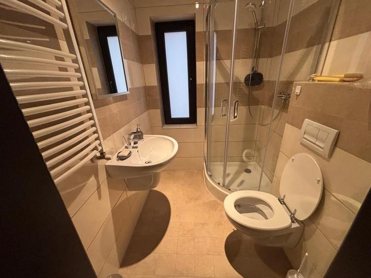 1 camera intr-o vila in zona Centru - Fundatie - 4