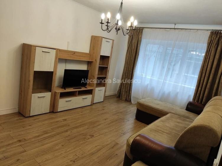 De Inchiriat apartament 3 camere cu centrala s?i loc parcare - Piat?a Gorjul