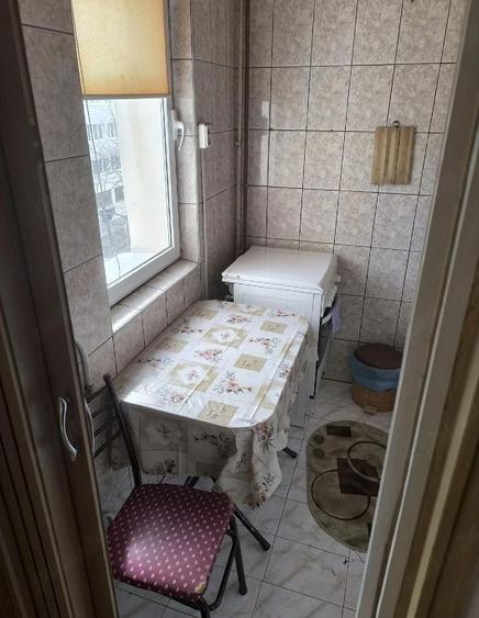 Vand apartament 2 camere,confort 2,etaj 3, Trivale, complex II - 1