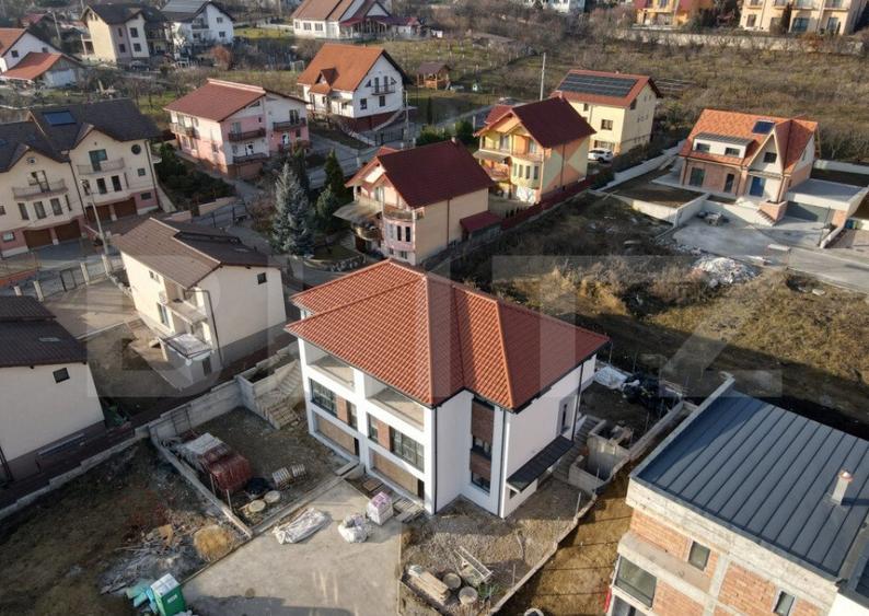 Duplex energetic eficient, 5 camere, 237 mp+teren 307 mp, zo - 1