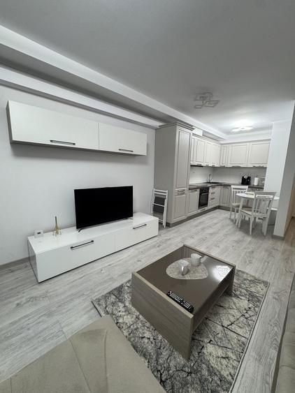 Inchiriez apartament cu 2 camere, complex Avanera - 3