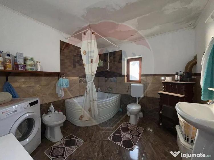 Casa cu teren de vanzare Golesti-Ramnicu Valcea / Manasti... - 5