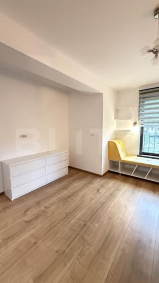 Apartament tip vila  cu 5 camere si curte in zona Tractorul - 6
