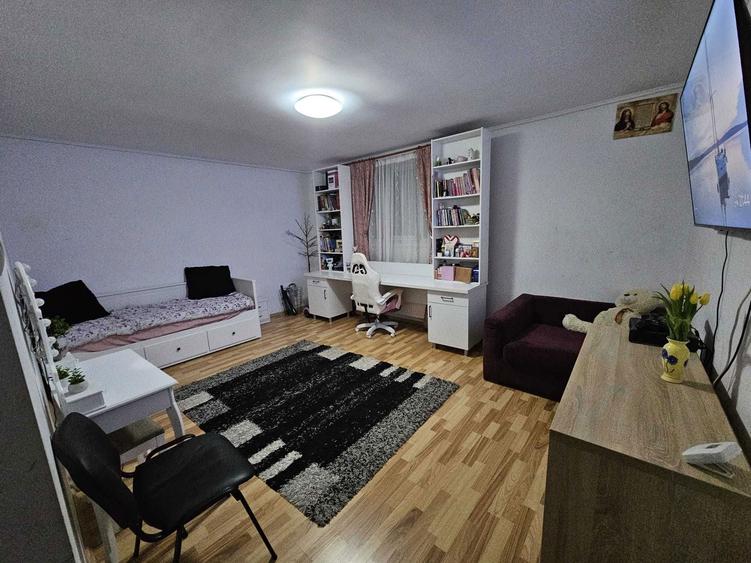 De vanzare Casa P+M sat Albina - 2