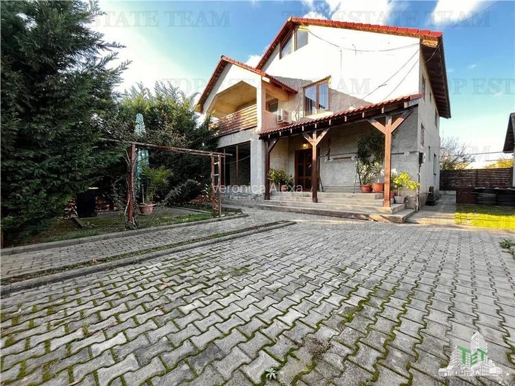Vila din caramida 4 dormitoare, 170 mp utili, teren 335 mp,   Lumina