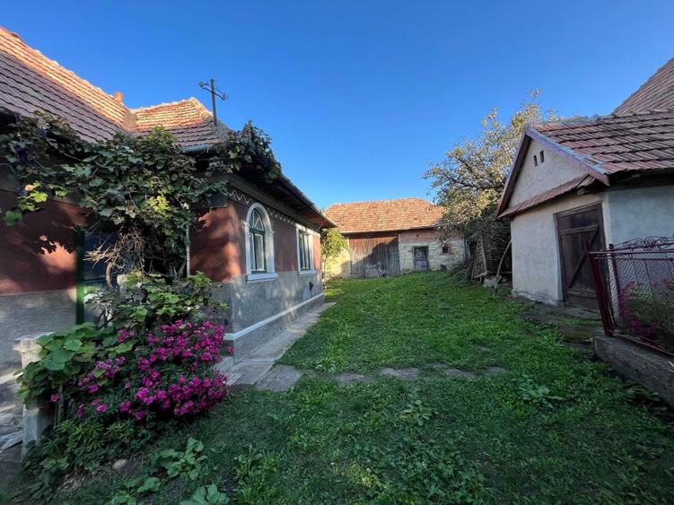 Teren 2030 mp | Sat Gheorghieni | Asfaltat | Pers. Fizica - 6