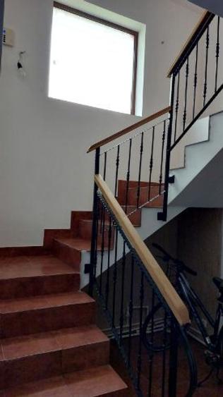 Casă cu 6 camere în Nanov - 3