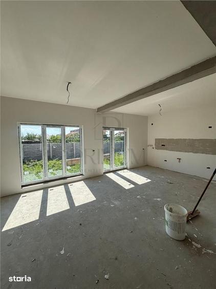 Casă cu 3 camere cu Teren 250 Mp în Central