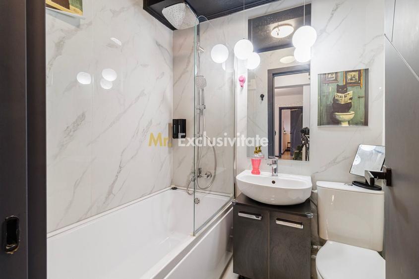 Apartament cu 3 camere semidecomandat în Apărătorii Patriei