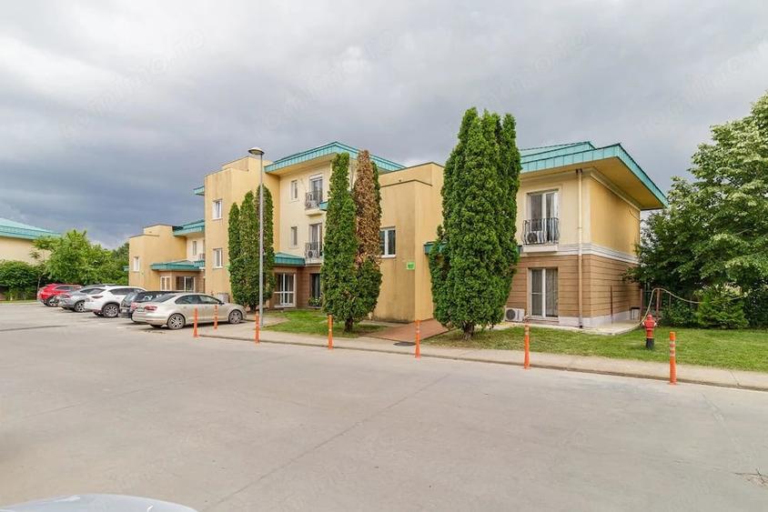 Apartament cu 3 camere semidecomandat în Ștefăneștii de Jos