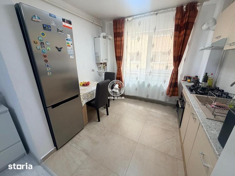 Apartament cu doua camere decomandat Valea Lupului bloc nou - 3