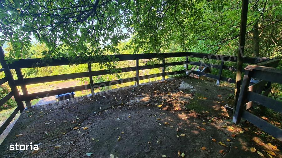 Casă cu 3 camere cu Teren 2700 Mp în Băiculești