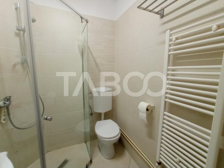 Apartament cu 3 camere decomandat, mobilat în Ultracentral